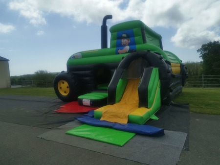 Bouncy Castle Hire drefach felindre